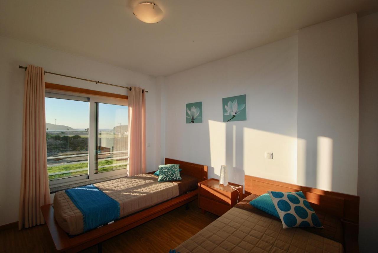 Solar - Sea View Apartment With Pool São Martinho do Porto Kültér fotó